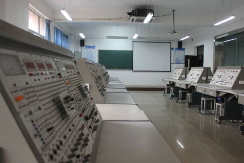 應(yīng)用電子技術(shù)專業(yè)人才培養(yǎng) 聚焦電子產(chǎn)品技術(shù)開發(fā)